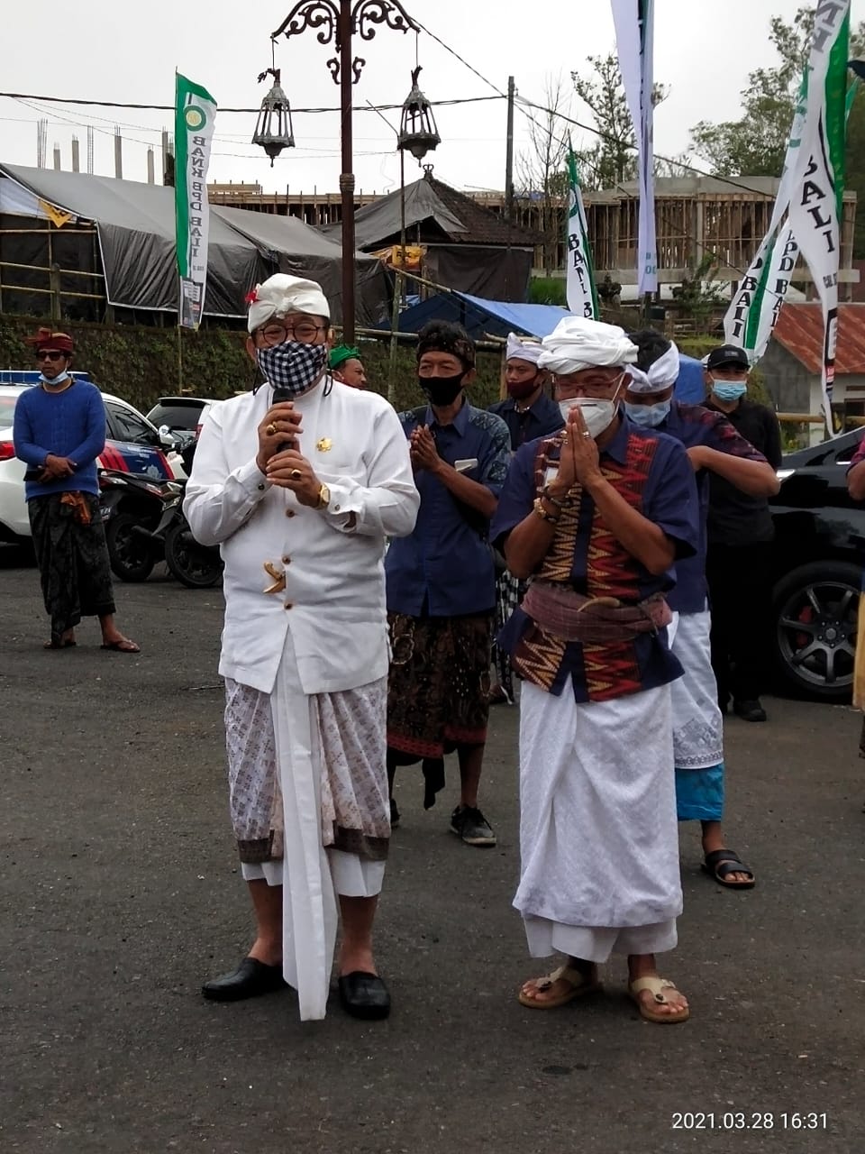 Wagub Cok Ace Sambut Baik Aksi ‘Ngayah’ Anjungan Servis Gratis PBMB di Pura Batur