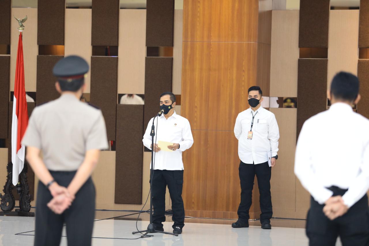 Kabareskrim Polri Pimpin Korps Raport Kenaikan Pangkat Pengabdian dan Luar Biasa