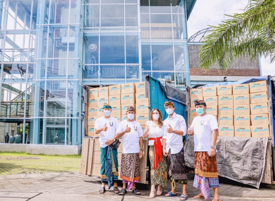 Sambut Nyepi, Bank Urban Bagikan 1000 Paket Sembako Untuk Masyarakat