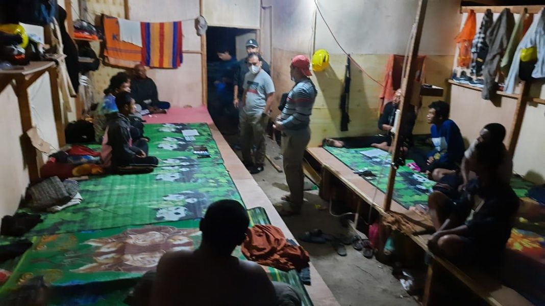 Jatanras Ditreskrimum Polda Sumut Tangkap Pelaku Pembobolan Toko Handphone