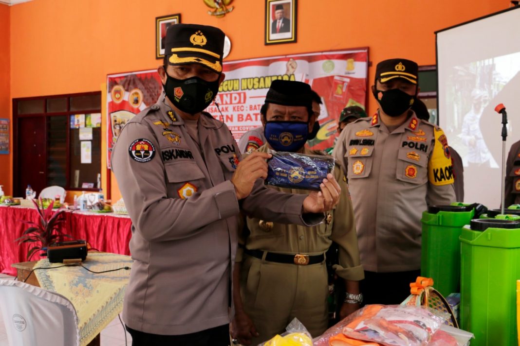 Kabid Humas Polda Jateng Apresiasi PPKM Skala Mikro Desa Kalisalak dan Kelurahan Proyonanggan Tengah