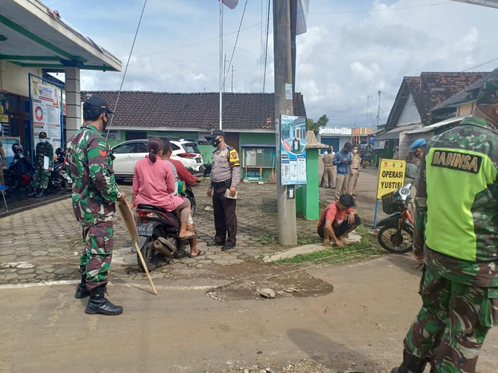 Tiga Pilar Kecamatan Tulis Kompak dan Sinergi dalam Penanganan Covid -19
