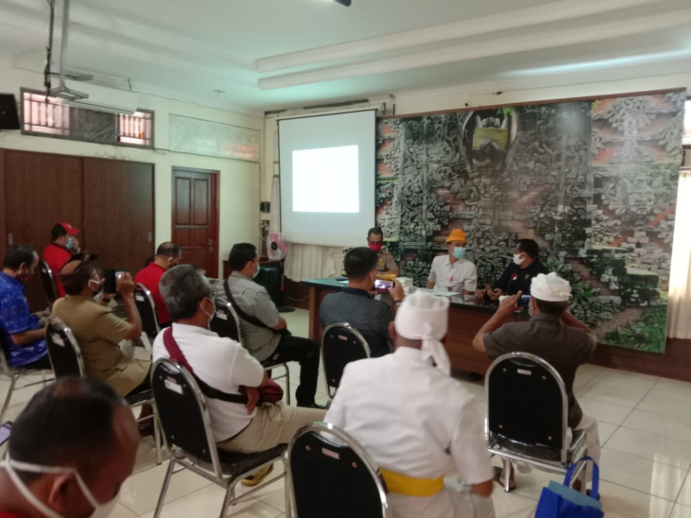 Tindak Lanjut SE dan Inmendagri, Kecamatan di Buleleng Kumpulkan Kepala Desa dan Lurah