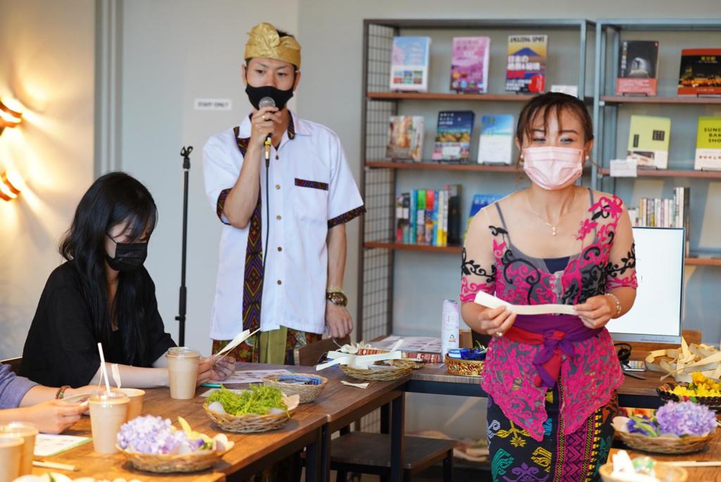 KBRI Tokyo Promosikan Budaya dan Produk Bali Melalui Lokakarya Pembuatan Canang