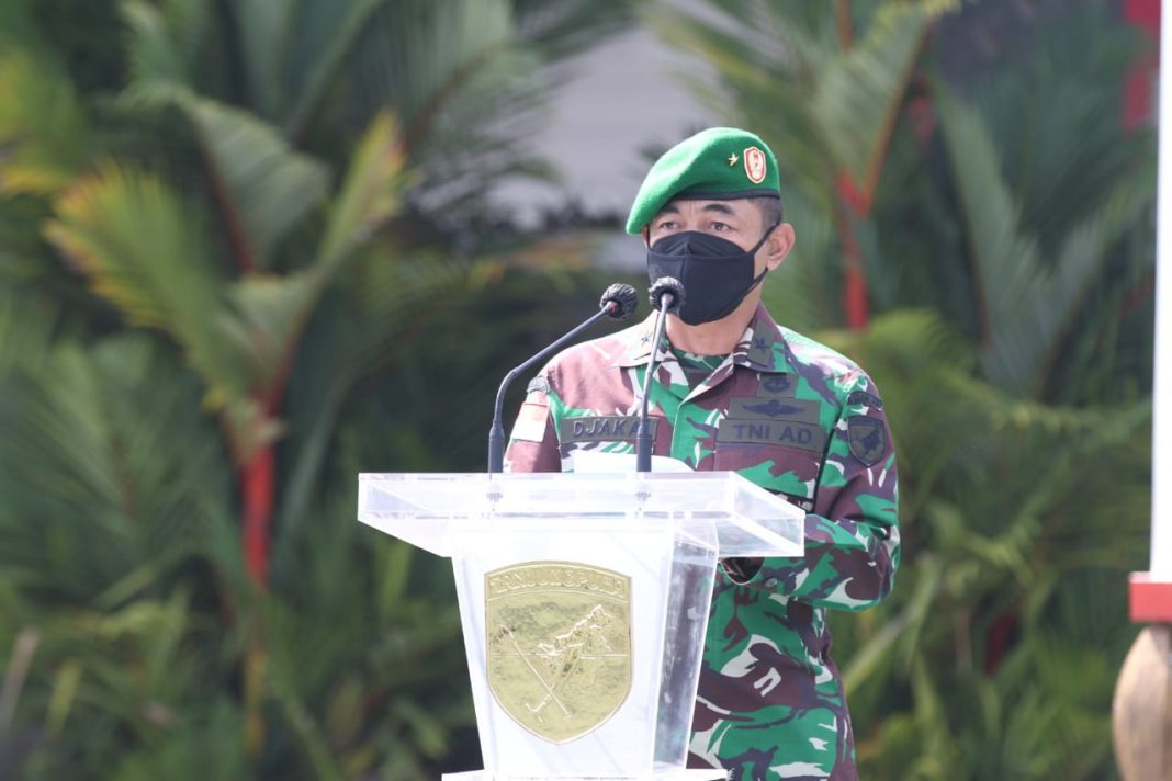 Kasdam XII/Tanjungpura Kukuhkan 13 Pamen Jadi Warga Kodam