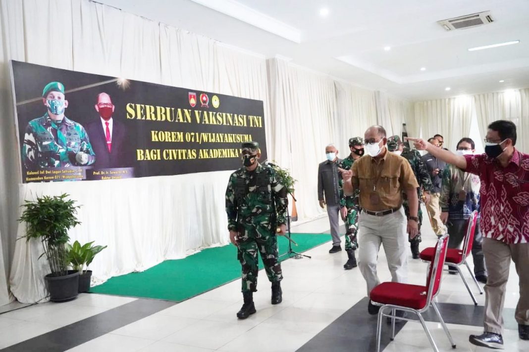 Korem 071/Wijayakusuma Laksanakan Serbuan Vaksin di Universitas Jenderal Soedirman