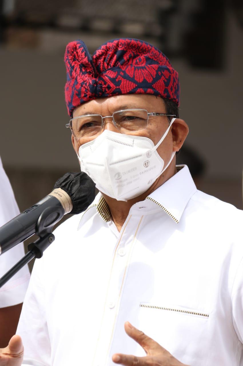 Gubernur Koster Perkuat Branding Arak Bali Dalam Lomba Desain Kemasan Minuman Tradisional Arak Bali