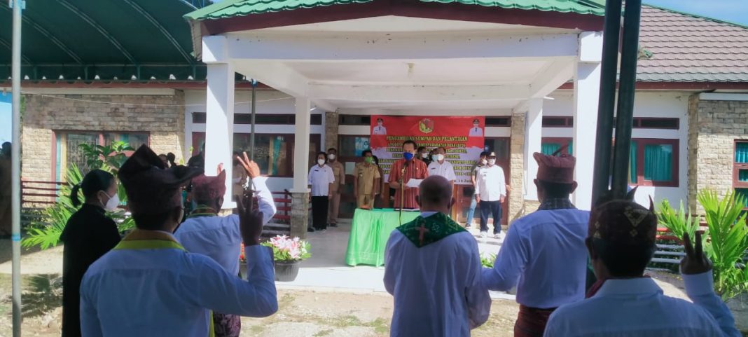 Bupati Belu Lantik Puluhan Anggota BPD di Kecamatan Tasifeto Barat, Raihat dan Nanaet Duabesi