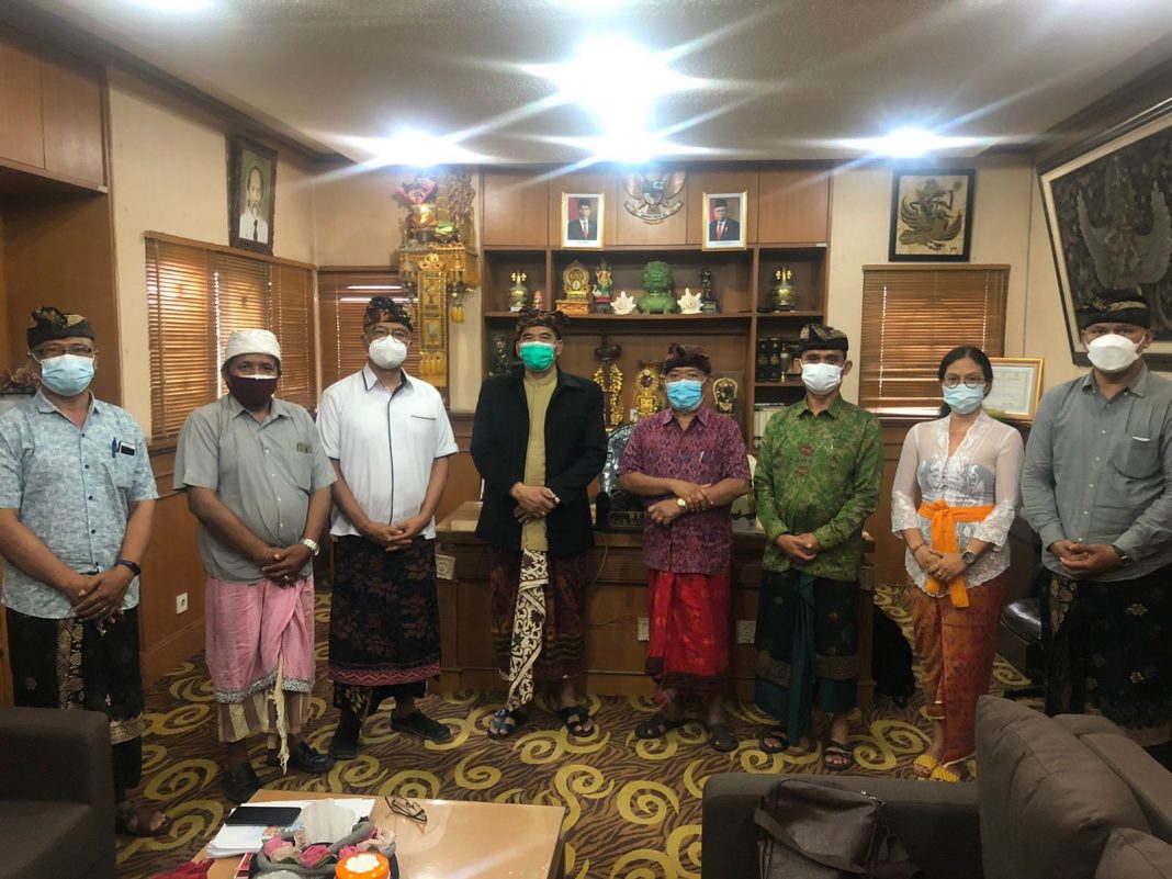 PHDI Dukung Gubernur Bali Prakarsai Penulisan Buku UPADESA Hindu Nusantara