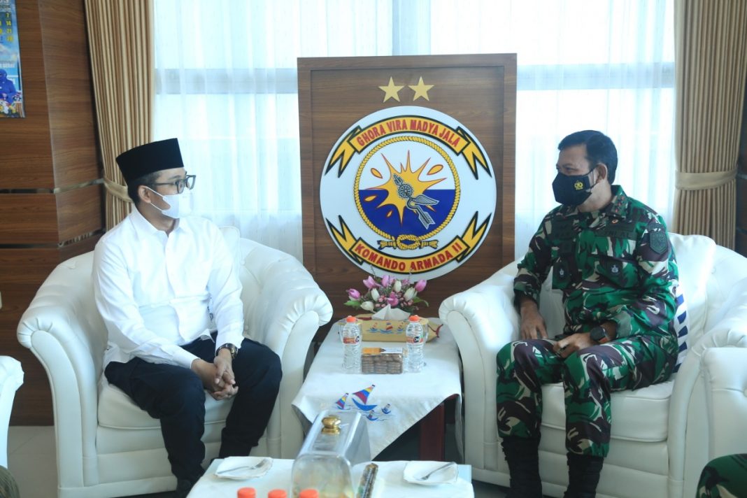 Pangkoarmada II Terima Courtesy Call Bupati Bangkalan