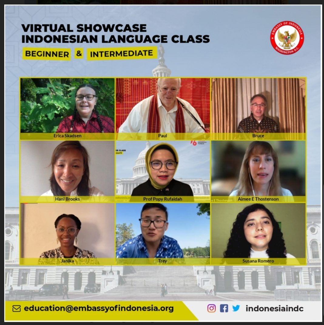 Pelajar Kelas Bahasa Indonesia di Amerika Turut Memeriahkan HUT ke-76 RI