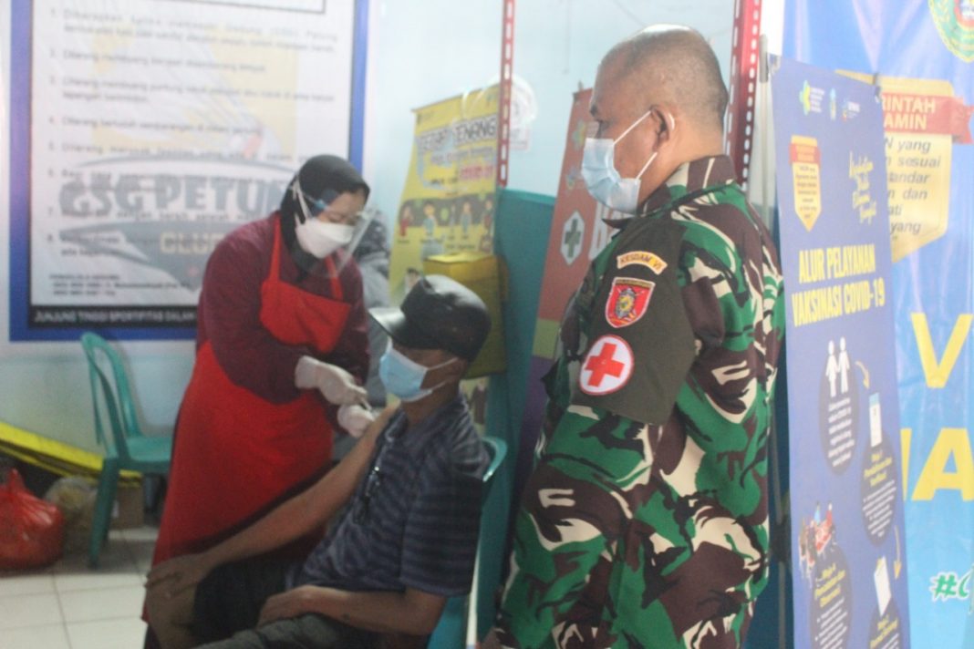 Serbuan Vaksinasi TNI-Polri Dosis Kedua di Gelar Kodim 0913/PPU