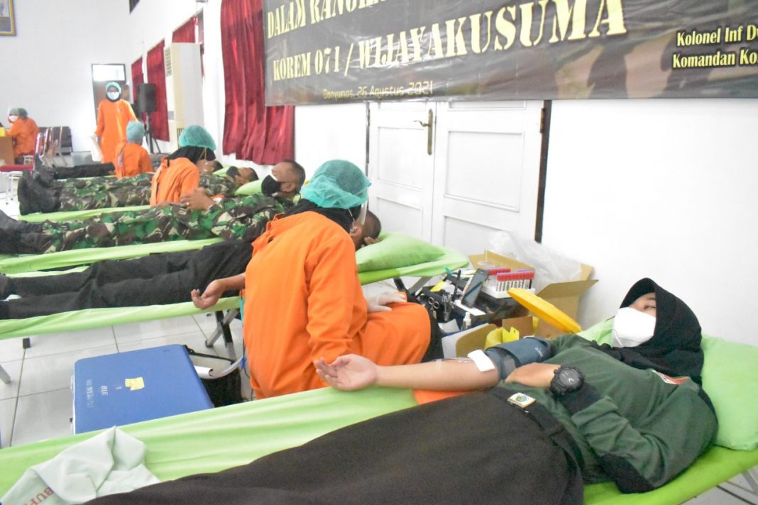 Jelang HUT Ke-60, Korem 071/Wijayakusuma Gelar Donor Darah