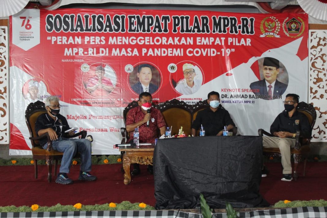 Sosialisasi Empat Pilar, Ahmad Basarah Sebut Covid-19 itu Seperti Tentara Siluman Perang