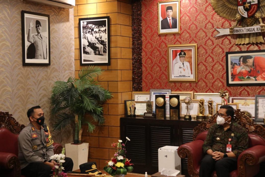 Bupati Sanjaya Terima Kunjungan Kapolres Baru