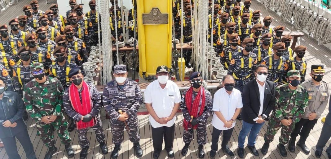 KRI Bima Suci-945 Tiba di Kota Tual