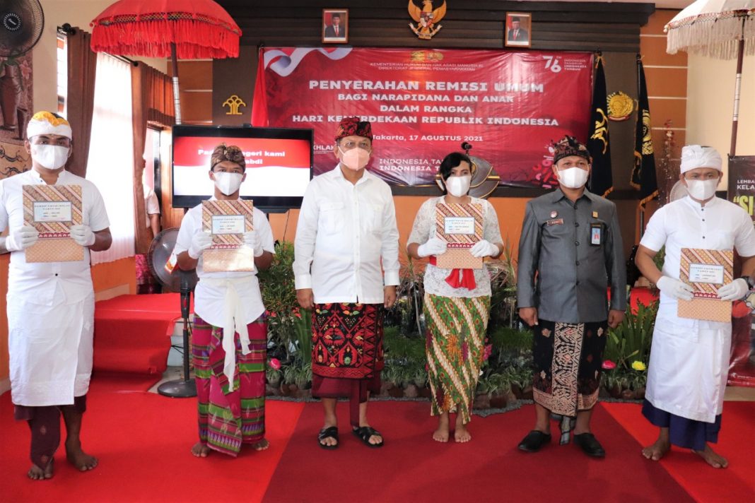 158 Warga Binaan Lapas IIB Singaraja Terima Remisi Kemerdekaan