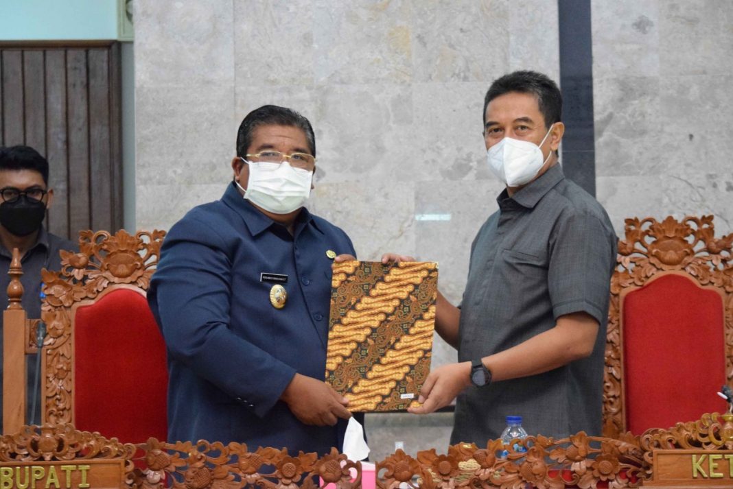 Bupati dan DPRD Buleleng Sepakati Tiga Ranperda Menjadi Perda