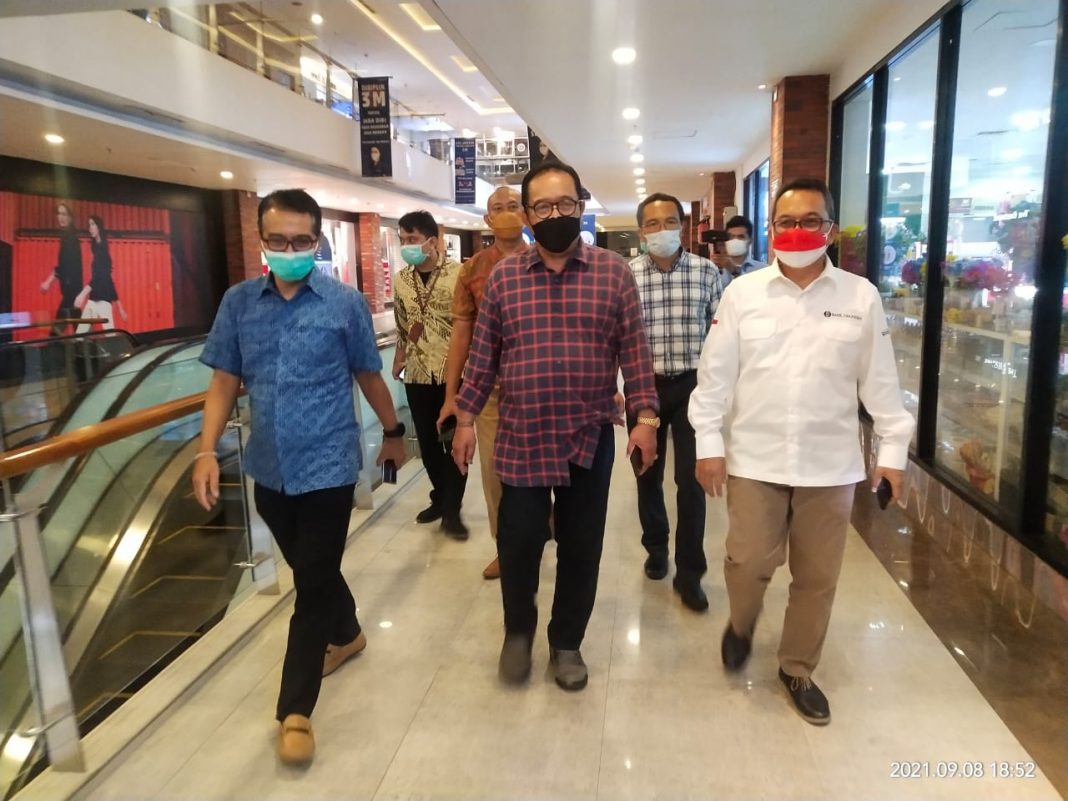 Wagub Cok Ace Tinjau Penerapan Prokes di Mall Plaza Renon, Pusat Perbelanjaan di Bali Boleh Dibuka