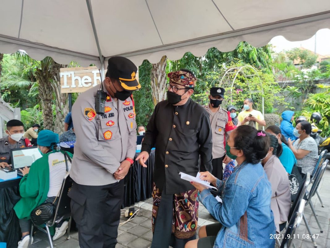 Cok Ace Apresiasi Kegiatan Vaksinasi Oleh Polsek Dentim dan BVD