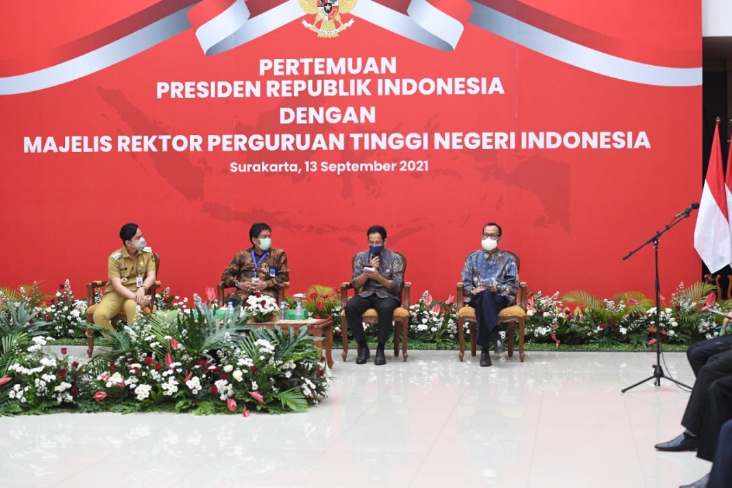 Dorong Kampus Merdeka, Presiden dan Mendikbudristek Hadiri Pertemuan Rektor PTN