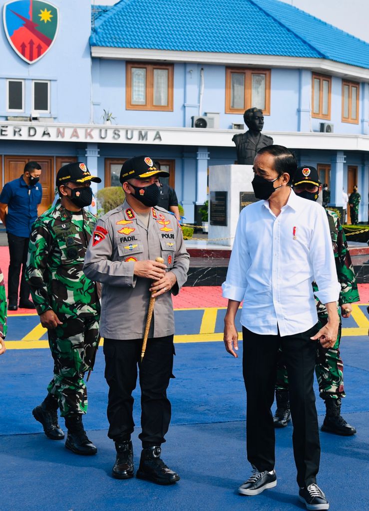 Kunjungan ke Cilacap, Presiden Akan Tanam Mangrove, Tinjau Vaksinasi, hingga Lepas Tukik
