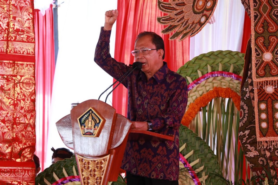 Penyerahan Sertifikat Tanah bagi Warga Desa Sumberklampok, Bukti Keberpihakan pada Rakyat Kecil