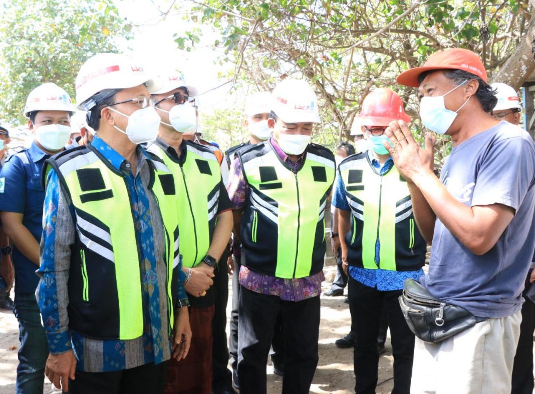 Gubernur Koster Meninjau Perkembangan Pembangunan Pelabuhan Mewah di Sanur