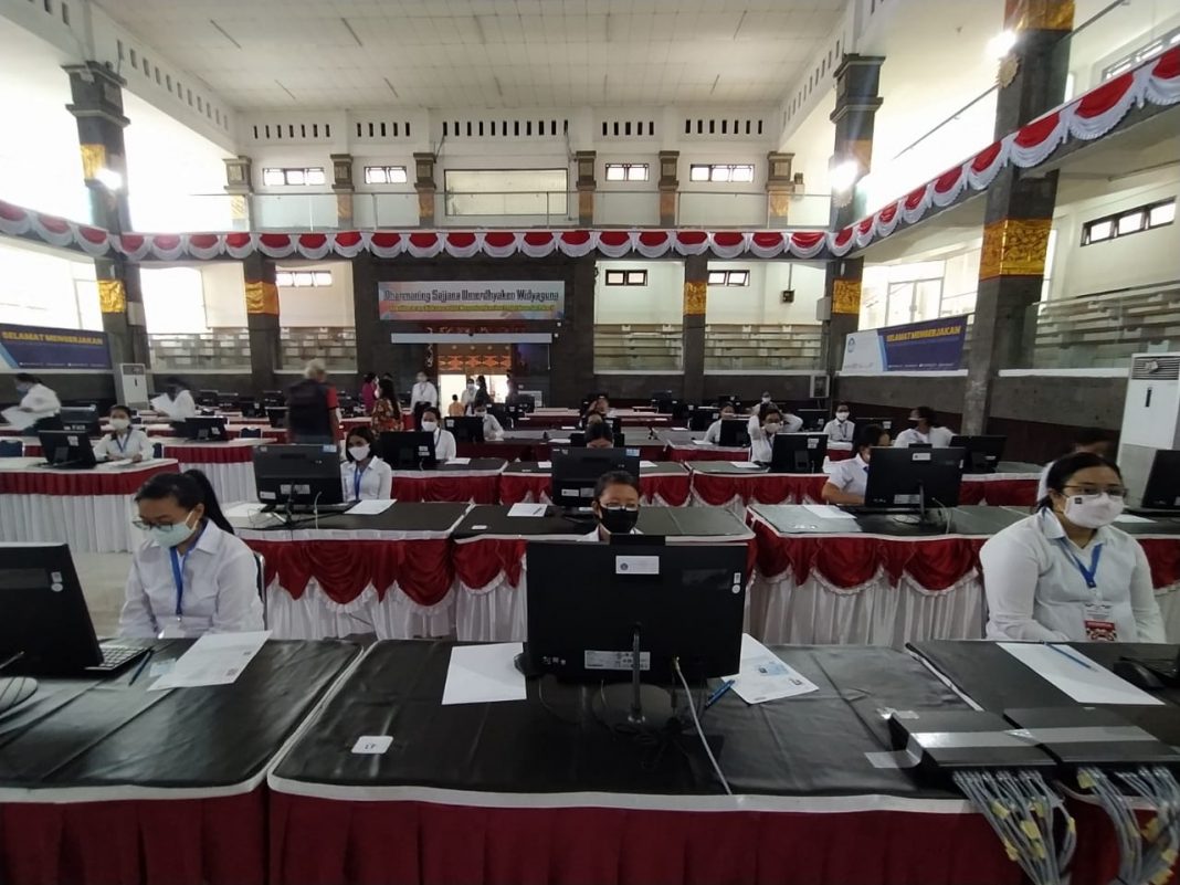 Dipantau Sejak Persiapan, SKD CPNS Tahun 2021 di Undiksha Berjalan Sesuai Prokes