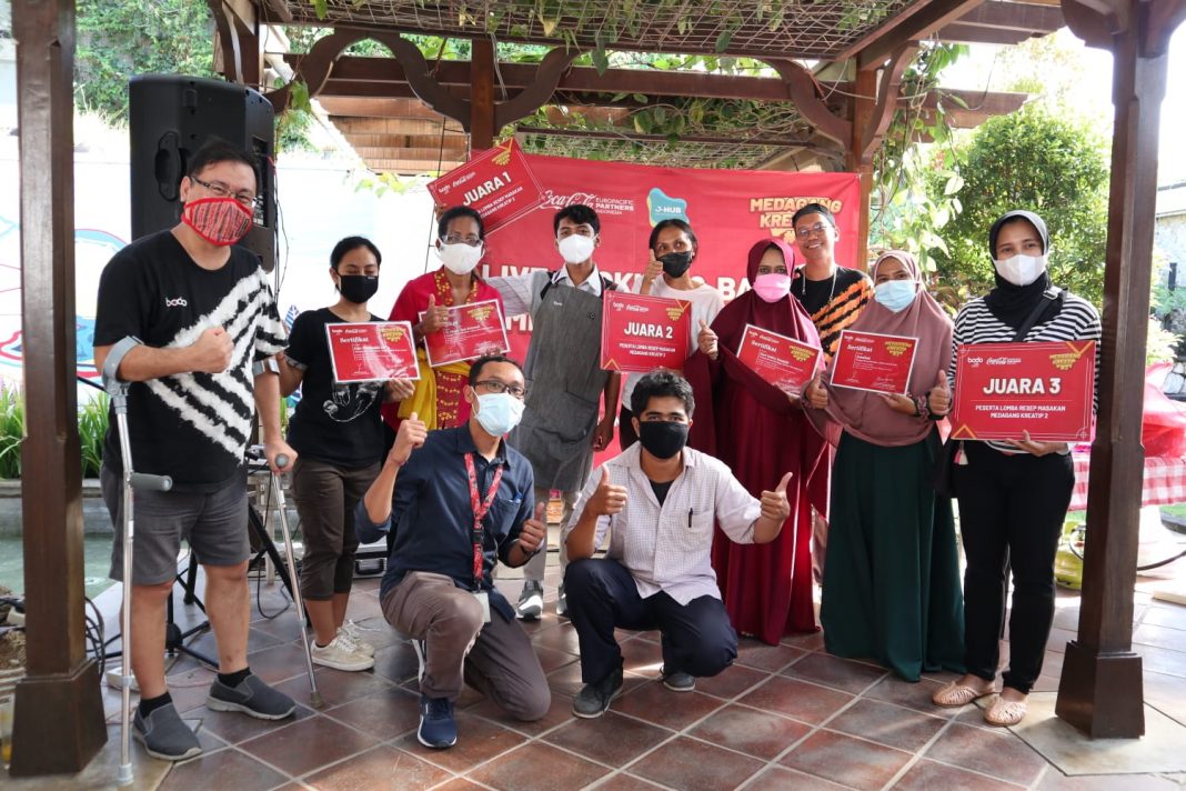 Coca-Cola Europacific Partners Indonesia bekerjasama dengan BEDO (Business & Export Gelar Live Cooking dan Bazar