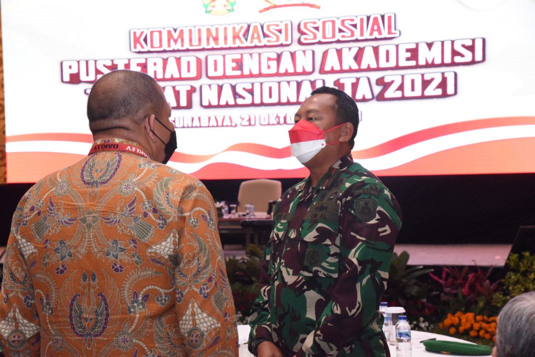 Wakil Gubernur dan Taruna AAL Ikuti Komsos Pusterad dengan Akademisi