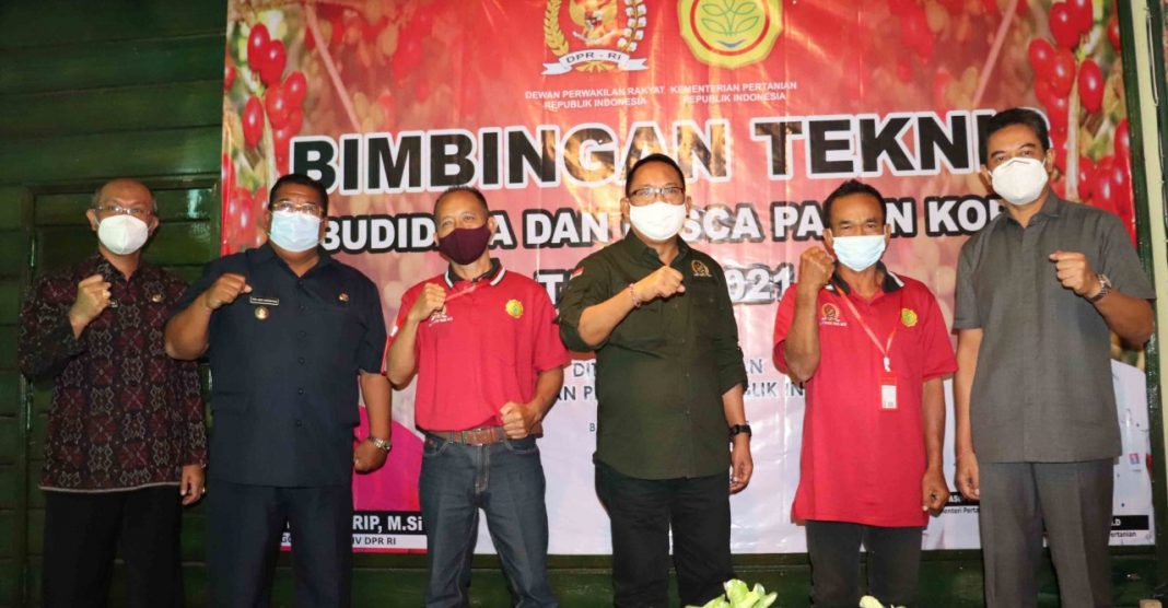 Bupati Agus Upayakan Peningkatan Harga Jual Kopi Buleleng