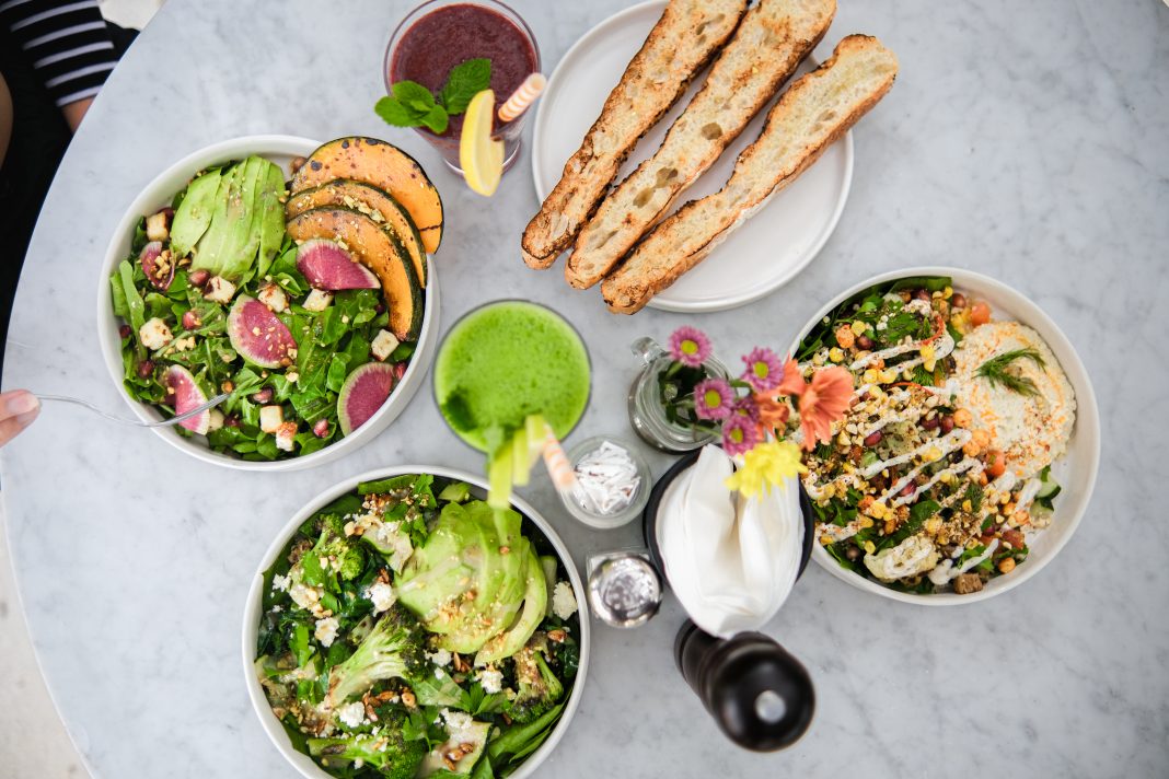 Dua Tahun Tak Beroperasi Kini Anda Bisa Nikmati Kembali Menu Favorite di Kembali Bumbak Restoran