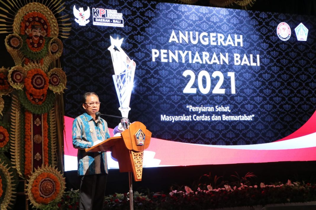 Gubernur Wayan Koster Harap Lembaga Penyiaran Turut Aktif Mencerdaskan Masyarakat