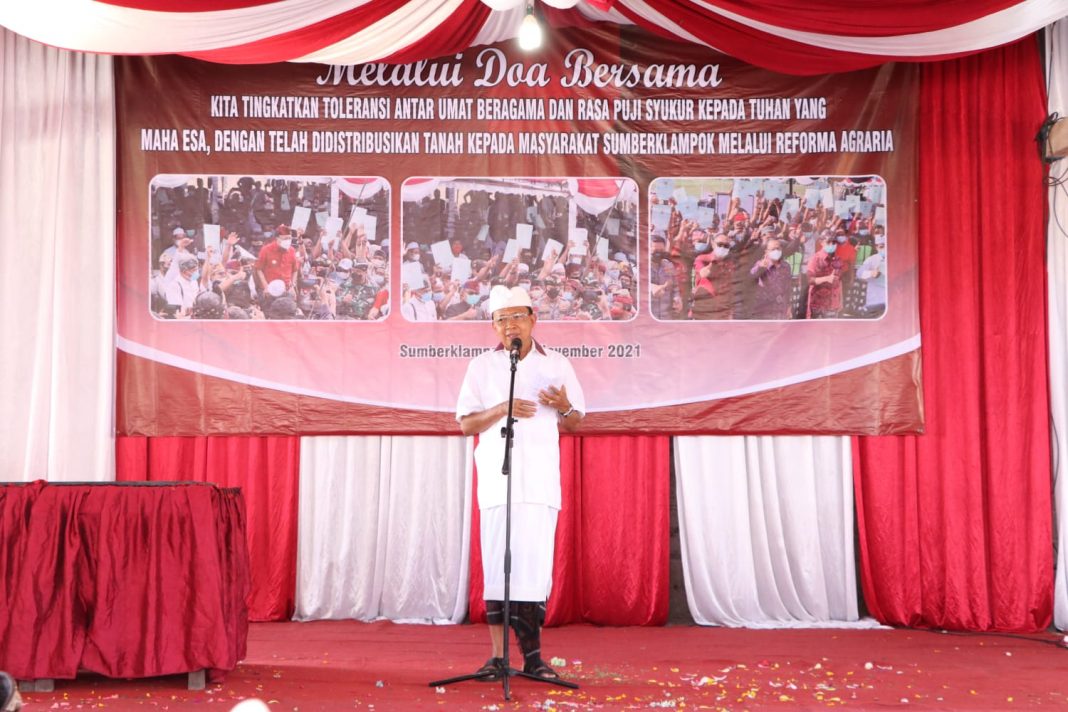 Gubernur Bali, Wayan Koster Ukir Sejarah Selesaikan Konflik Agraria di Desa Sumberklampok Seluas 612 Hektar