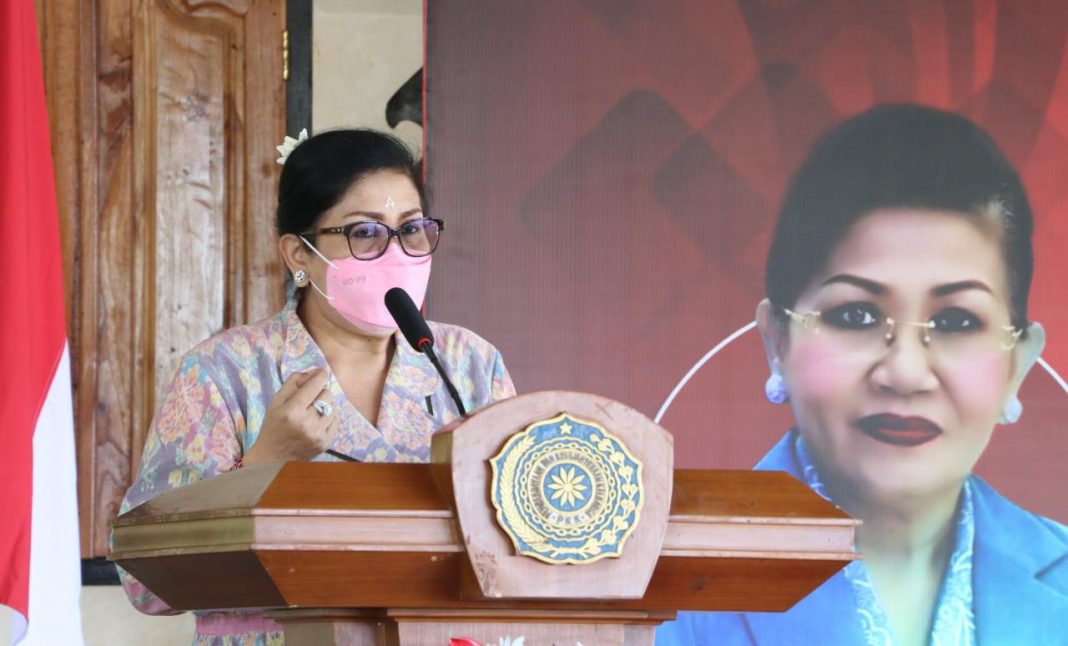 Putri Koster Kembali Gelar Aksi Sosial Menyapa dan Berbagi di Tengah Masyarakat