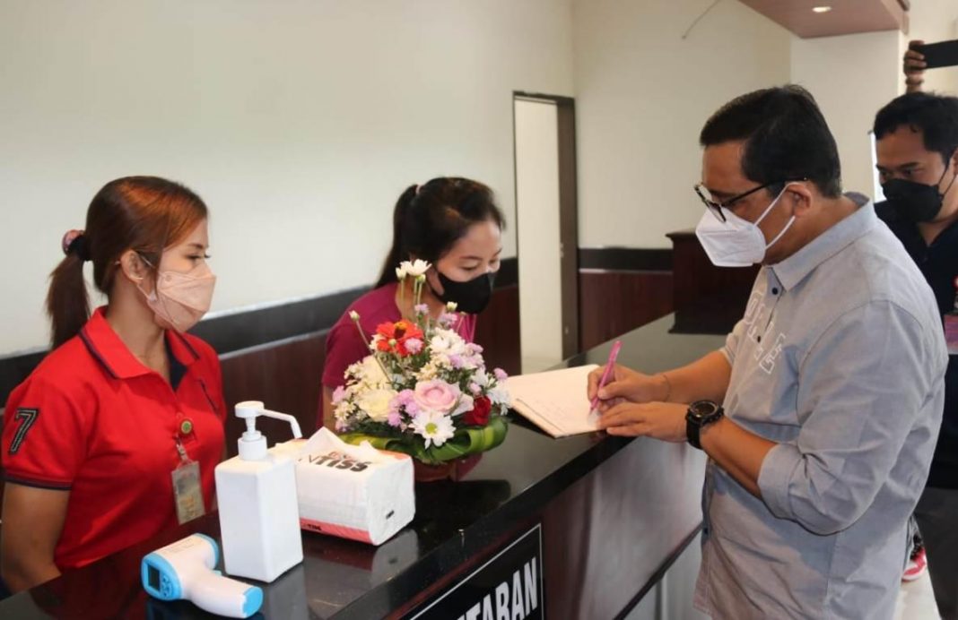 Bupati Sanjaya Harapkan RS Nyitdah Siap Beroperasi Penuh di Tahun 2022