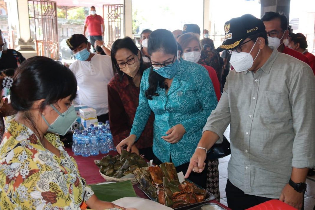 Bupati Tabanan Harapkan Pasar Rakyat Mampu Ringankan Beban Masyarakat