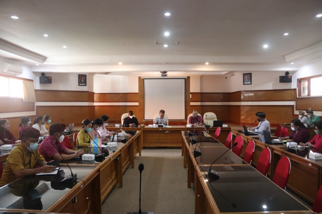 Sekda Suyasa Minta Urusan E-Surat di Sekretariat Daerah Buleleng Satu Pintu