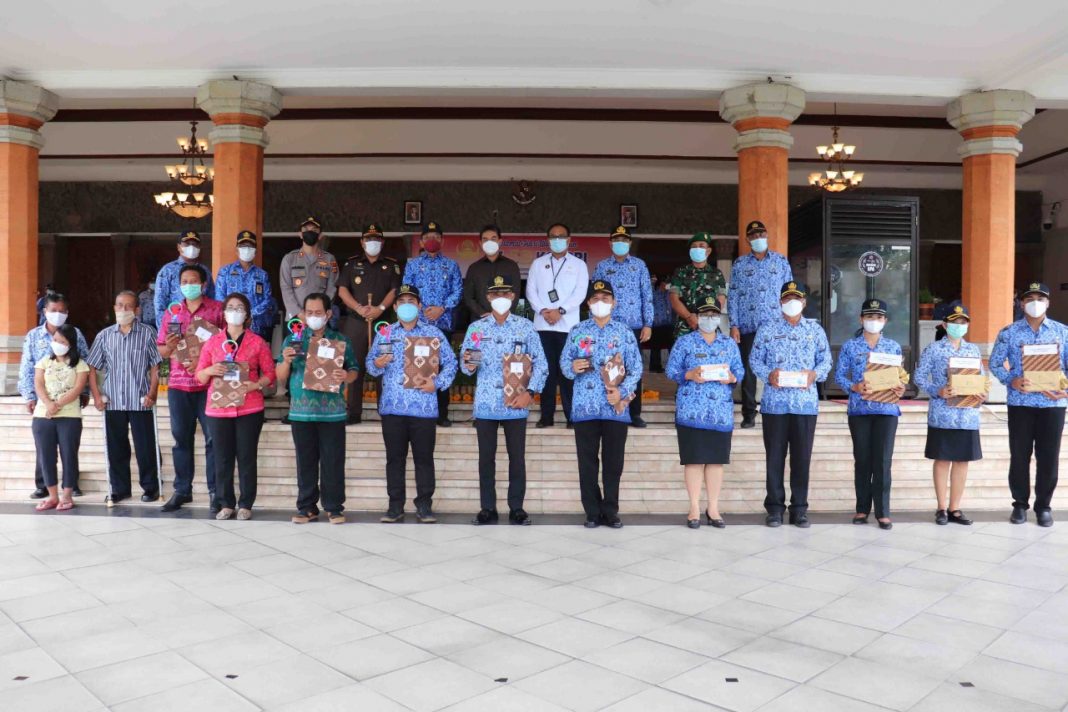 Wakil Bupati Buleleng Ajak ASN Tingkatkan Profesionalisme dan Kompetensi