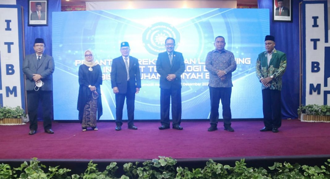 Wagub Cok Ace Harapkan ITBM Bali Menumbuhkan Pariwisata Berbasis Budaya Melalui Teknologi