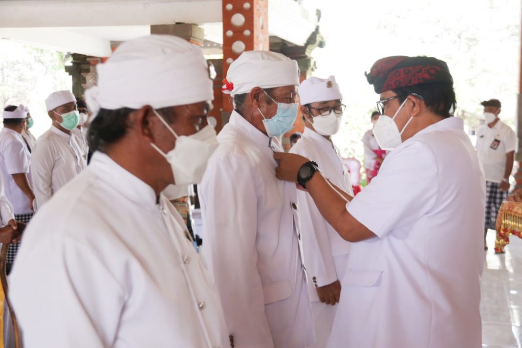 Bupati Tabanan Kukuhkan Pengurus Pinandita Sanggraha Nusantara Tabanan