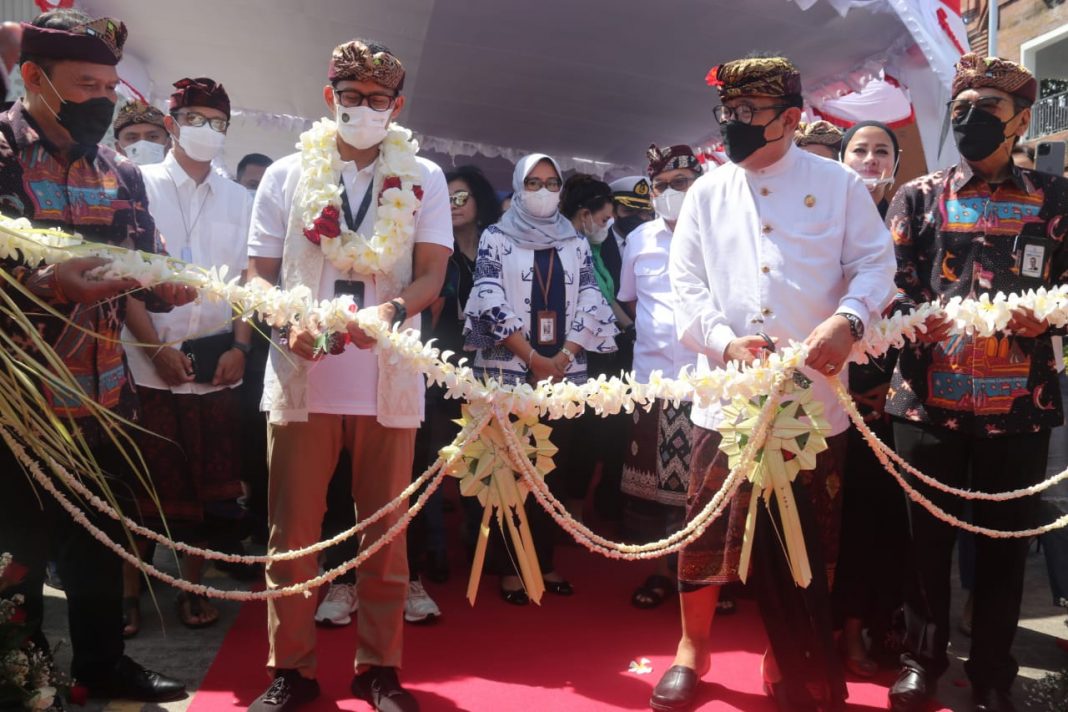Wagub Bali Saksikan Peresmian Pengoperasian KM Kirana VII oleh Menparekraf Sandiaga Salahuddin Uno