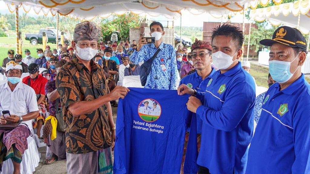 Wabup Patriana Buka Sosialisasi Majelis Madya Subak