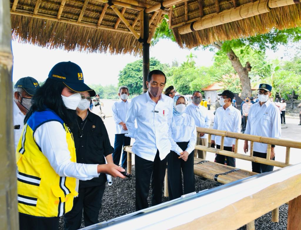 Presiden Jokowi : Hutan Mangrove Bentuk Komitmen Indonesia dalam Perubahan Iklim
