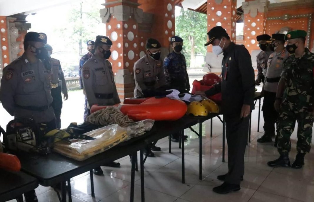 Antisipasi Cuaca Ekstrim, Pemkab Tabanan Gelar Apel Pasukan