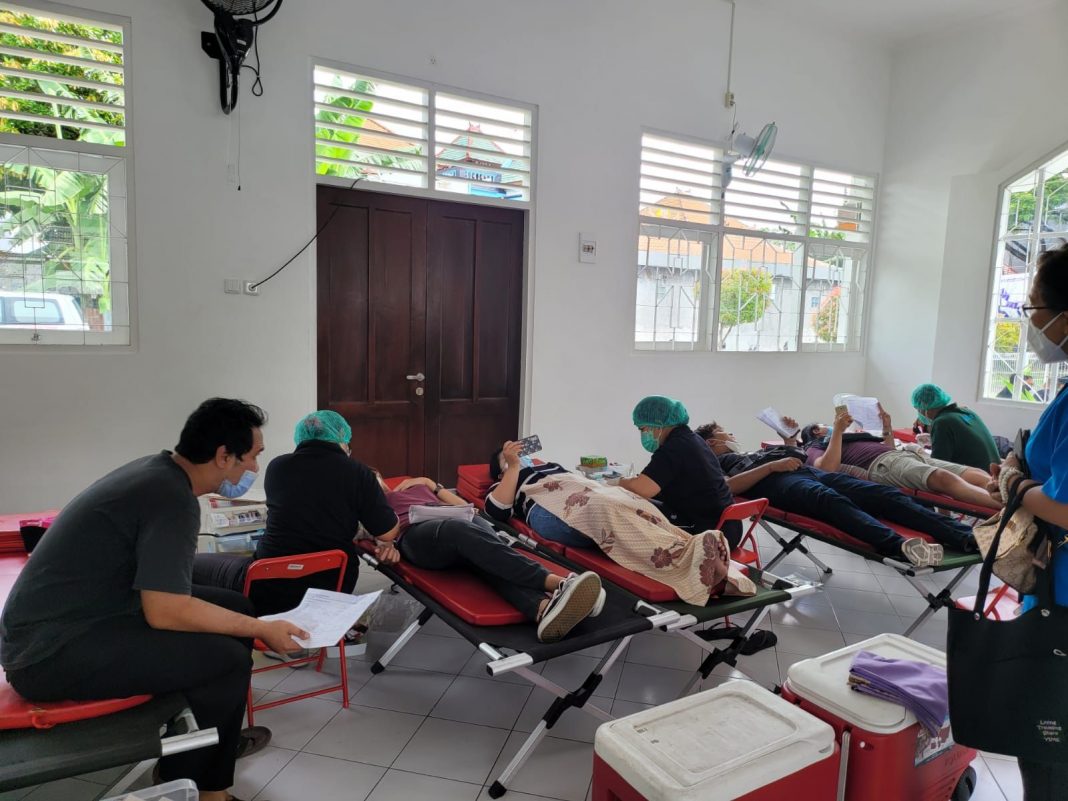 Bersama PMI dan WKRI, GM FKKPI Gelar Donor Darah