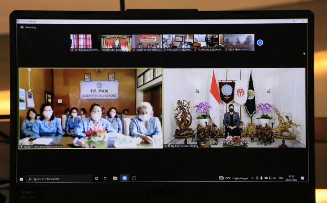 Ny. Putri Koster Sapa TP.PKK, Dekranasda dan Pakis se-Bali