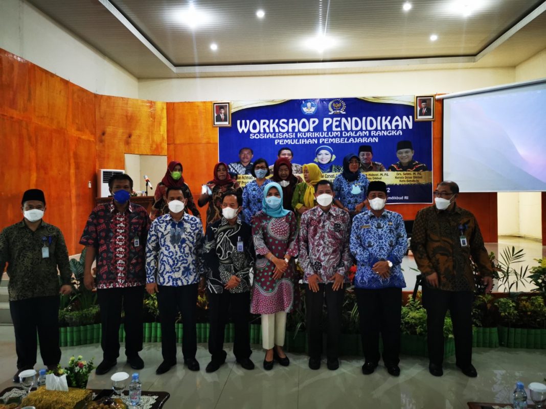 Kurikulum Prototipe Utamakan Pembelajaran Berbasis Proyek