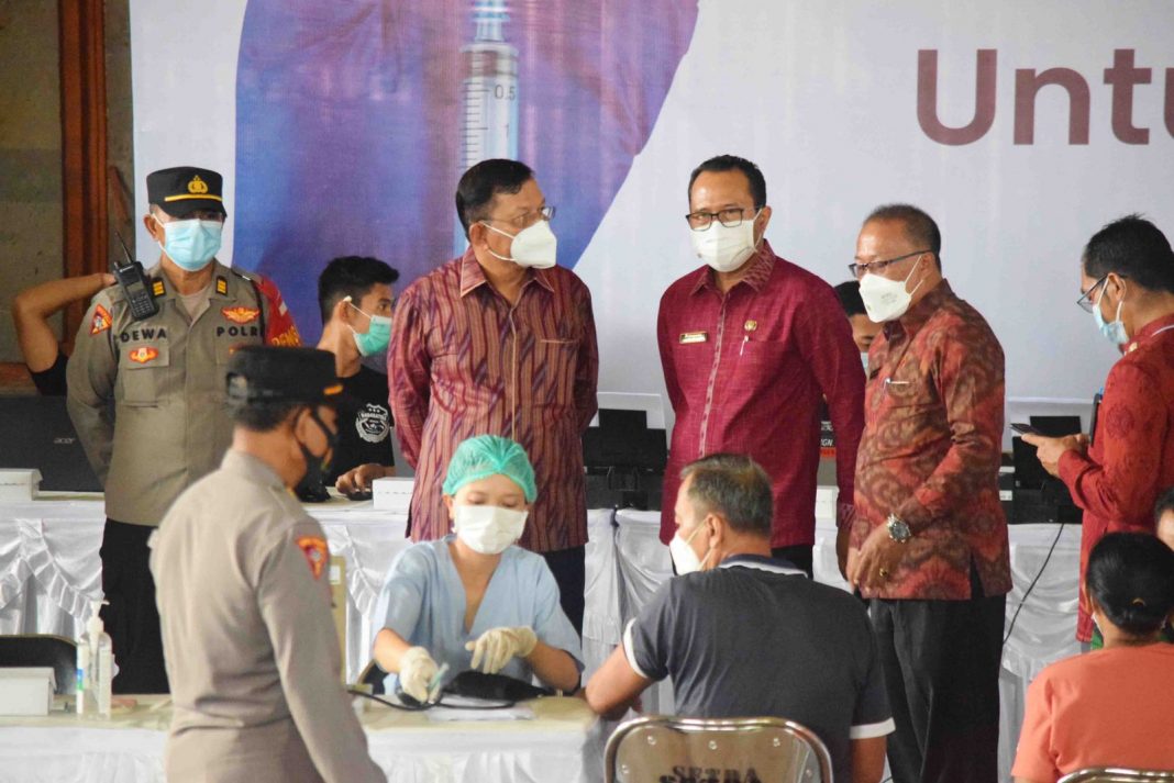 Wakil Bupati Buleleng Minta Masyarakat Segera Lakukan Vaksinasi Booster Covid-19